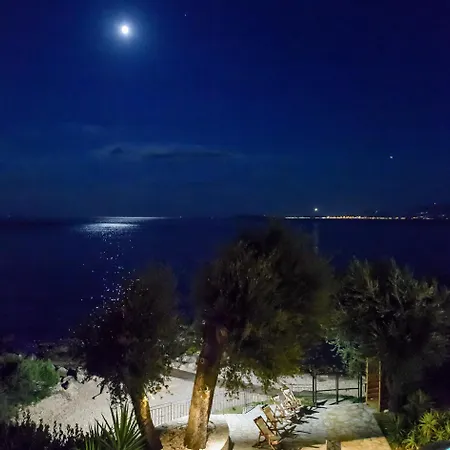 Vila Alexia Nisaki (Corfu)